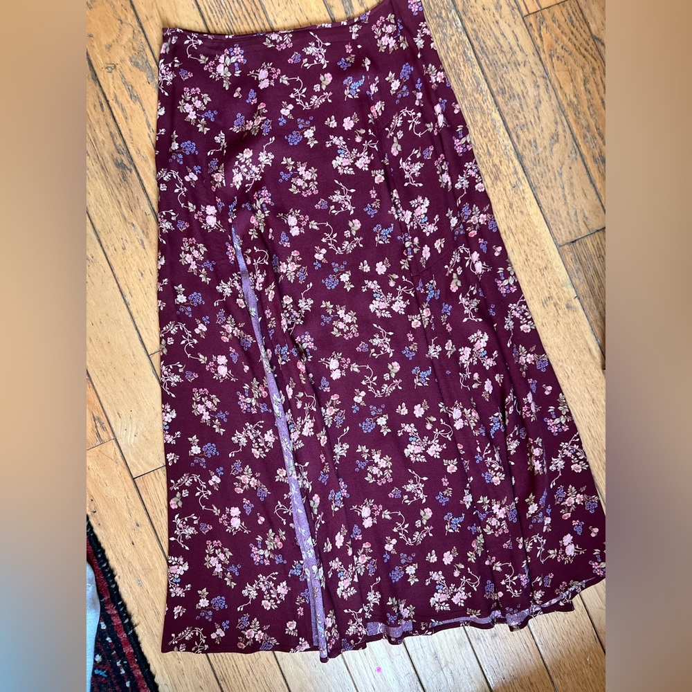 Reformation Zoe Floral Midi Skirt - Burgundy and White